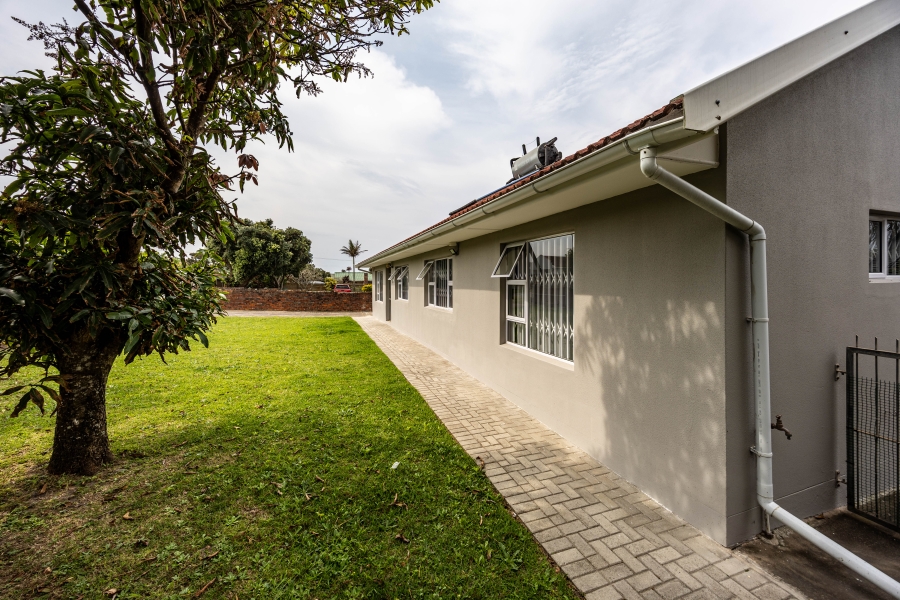 3 Bedroom Property for Sale in Gonubie Eastern Cape